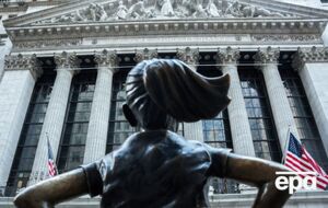 ШІ замінює частину офісних професій – від бекофісу до аналітики й інвестиційних відділів