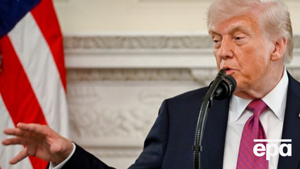 США не откроют Ормуз, пока Тегеран не пойдет на сделку, говорит Трамп