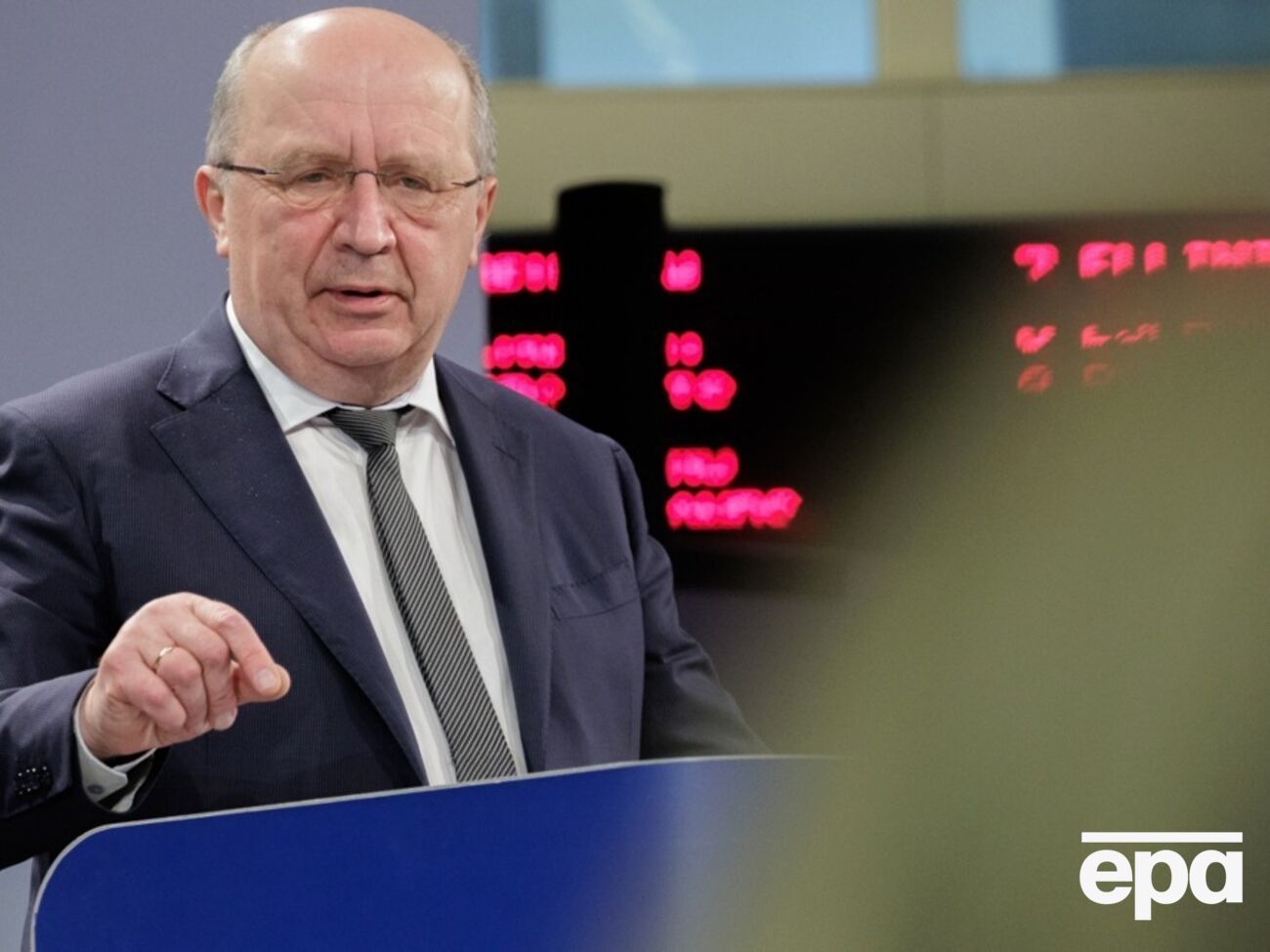 Кубилюс: Нам нужно превзойти Россию в производстве