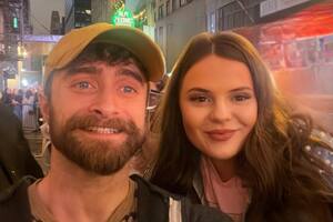 Українка про реакцію зірки: Коли почув, що я з України, схопив мене за руку й одразу почав розпитувати, як я