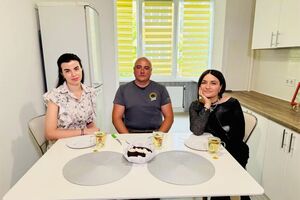 Військовий медик Демченко отримав квартиру в межах програми "Вдома"