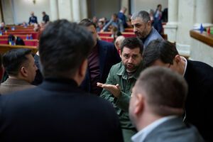 У Раду подали пропозицію звільнити главу МВС. Арахамія обурився