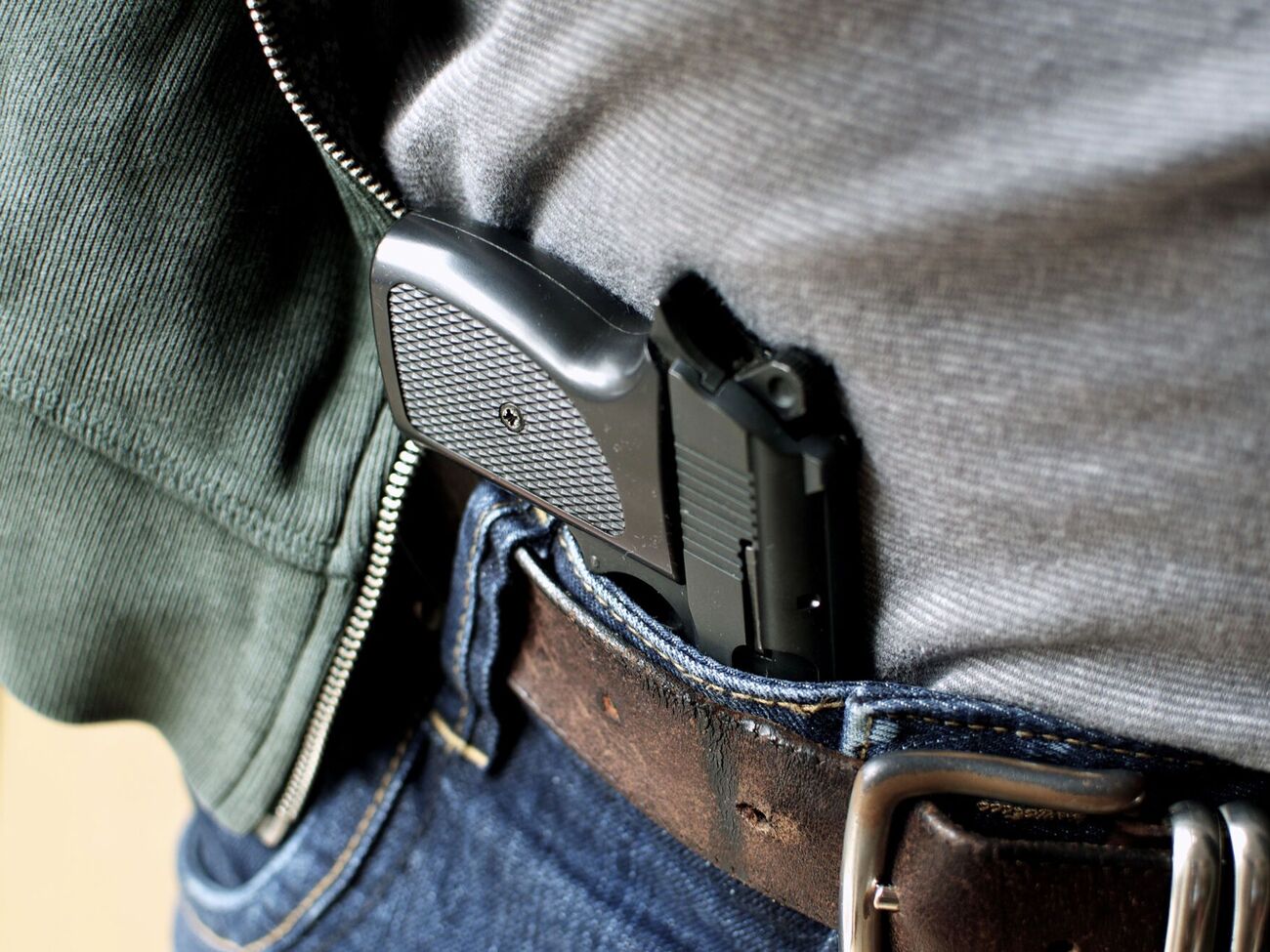 Зеленський про легалізацію зброї: Я погоджуюся із суспільством, що треба ставити крапку