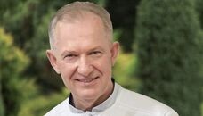 Лікарка – усе життя в пологовому, бачила народження тисяч малюків. Shahed пробив її квартиру наскрізь