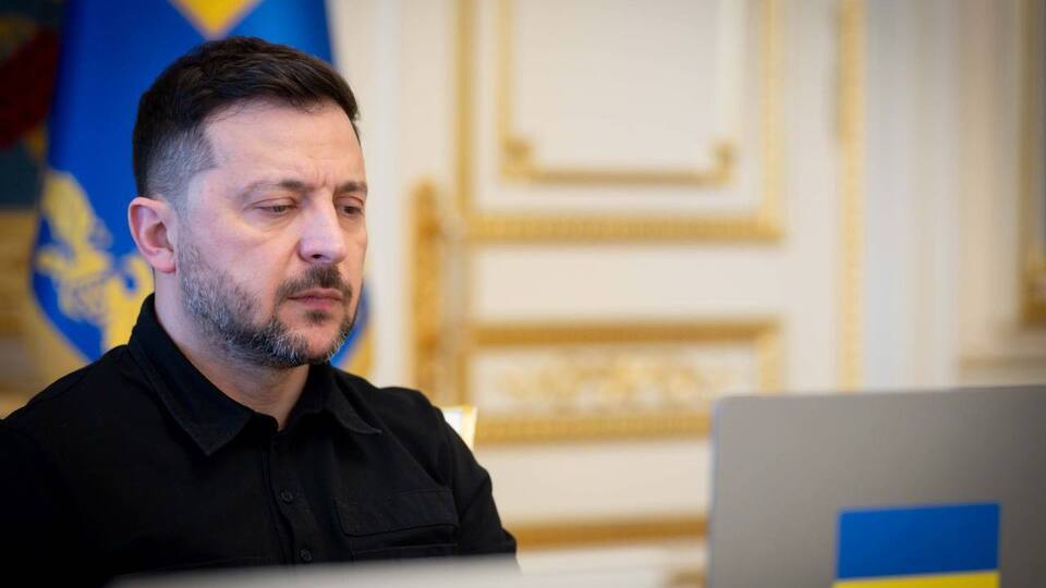 Зеленський: Навіть партнери, які говорили, що Росія виграє, зупинилися із цим наративом