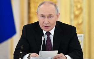 "Преступники все видят". Путин впервые прокомментировал ограничения интернета в РФ