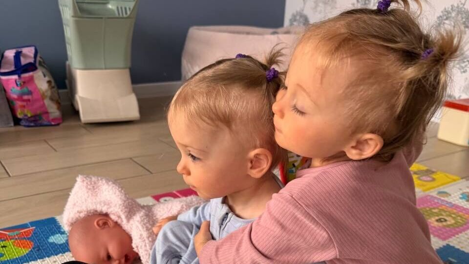 Глинская призналась, что ее удивляет во внешности собственных дочерей