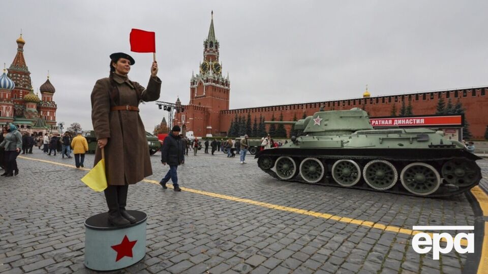 "Система збожеволіла". ФСБ РФ на тлі масового невдоволення обмеженнями інтернету "викрила" теракт проти керівництва Роскомнагляду. До чого тут Україна?