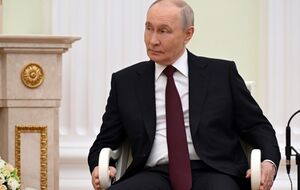"В РФ потихоньку созревает недовольство". Что означает обнародование данных о падении рейтингов Путина