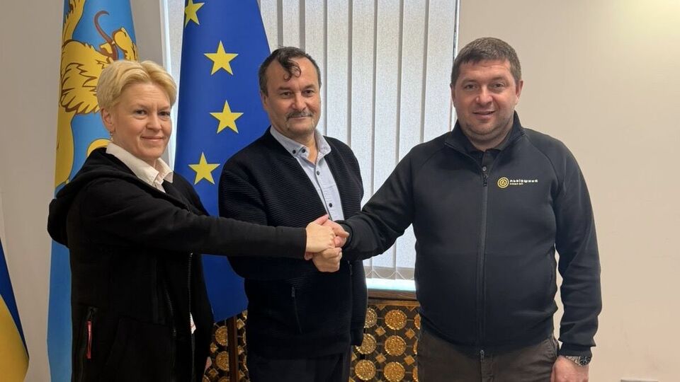 Сокільницька громада й аеропорт "Львів" підписали меморандум: конфлікт щодо розвитку врегульовано