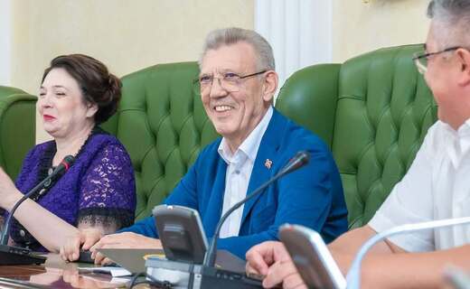 За скандальним мовним законом, який прирівнював російську до державної, стояли гроші РФ – ЗМІ