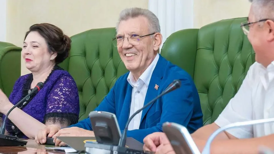 За скандальним мовним законом, який прирівнював російську до державної, стояли гроші РФ – ЗМІ