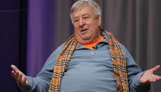 Битва пенсій. Ведучий "Миколиної погоди" випередив навіть Поплавського