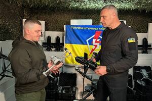 Громада Києва передала 5-й штурмовій бригаді 2 тис. безпілотників – Кличко