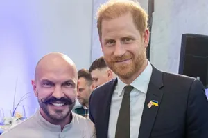 Чем принца Гарри кормили и поили в Украине, чтобы он "почувствовал ее на вкус"