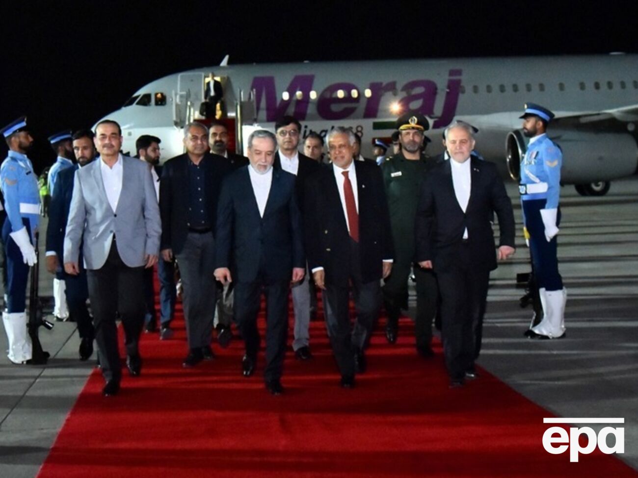 Глава МЗС Ірану відкинув контакти зі США перед приїздом спецпредставників Трампа в Пакистан – ЗМІ