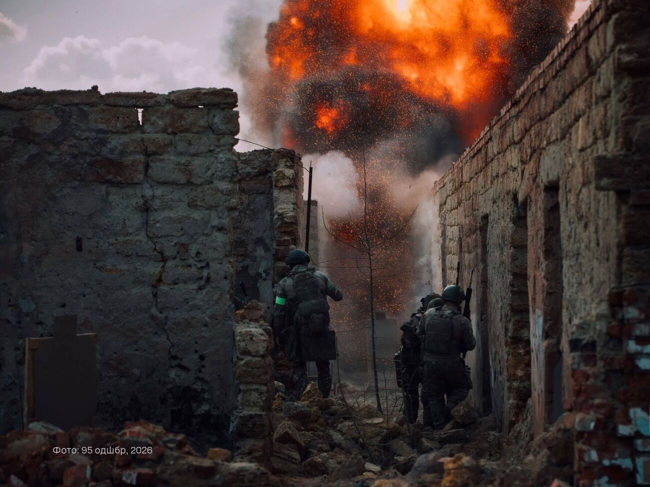 Зеленський "втратив 80% своїх ілюзій" щодо Трампа. NYT оцінила шанси України і РФ домовитися про мир