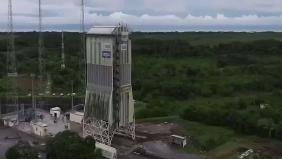 Во французской Гвиане взорвали стартовую площадку для российских космических ракет. Видео