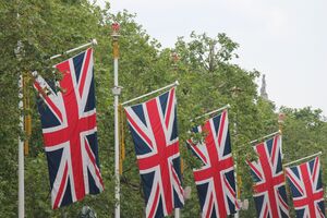 У Вашингтоні до приїзду короля Чарльза III помилково вивісили австралійські прапори замість британських