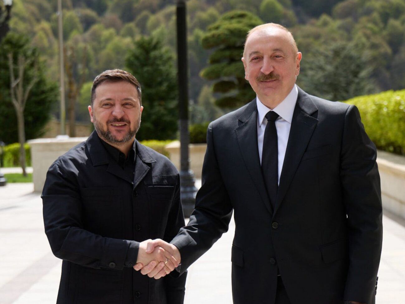 "Напрямок №1 – безпека". Зеленський в Азербайджані розповів про підсумки переговорів з Алієвим  