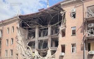 РФ уранці влучила у Дніпрі в той самий квартал, що й уночі. Є загиблий і поранені