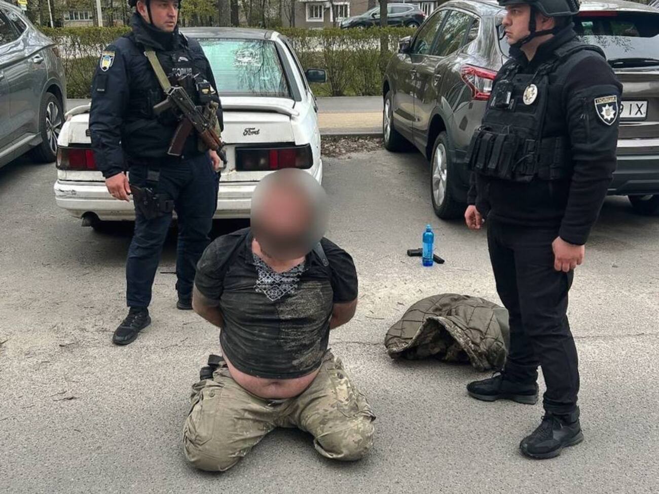 Під Києвом чоловік хаотично стріляв на вулиці – поліція 