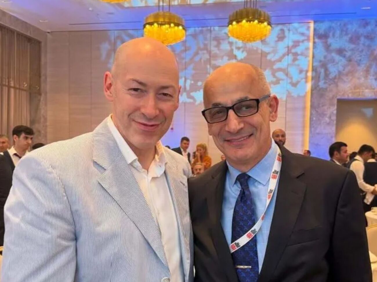 Нова геополітична вісь, переворот у РФ, Зеленський і Трамп. Інтерв'ю Гордона з Юнусом. Відео