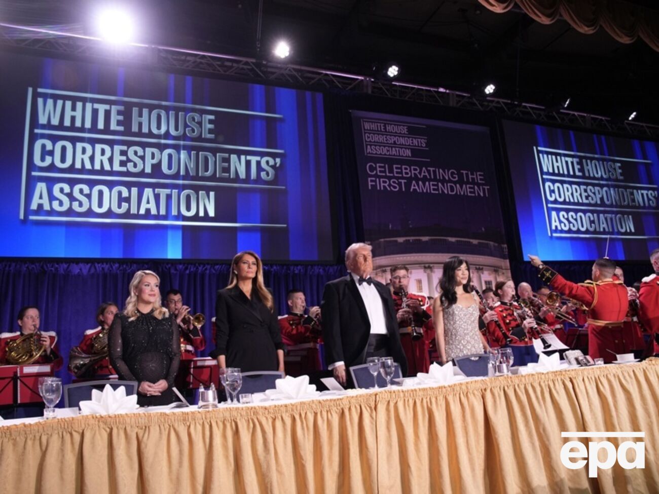 МЗС України відреагувало на стрілянину у США. Глава Єврокомісії також прокоментувала напад