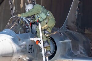 Франція готує українських пілотів до боїв на винищувачах Mirage 2000-5F