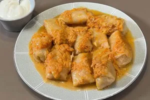 Возьмите мясо, специи и капусту – и готовы обалденные голубцы. Бабушкин рецепт от тещи Гордона