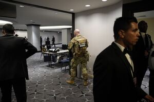 Агент Секретної служби п’ять разів стріляв у зловмисника, якого обвинувачують у замаху на Трампа – в.о. генпрокурора