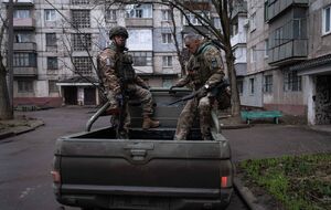Военным хотят разрешить ввоз машин без уплаты пошлин, НДС и акциза