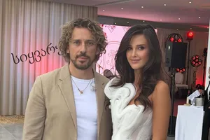 Рики Мартин, Галкин и Меладзе. Роскошная свадьба бизнесмена, разработавшего онлайн-казино, состоялась в Каннах