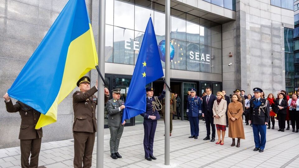 Кредит України на €90 млрд можуть погасити коштом активів РФ