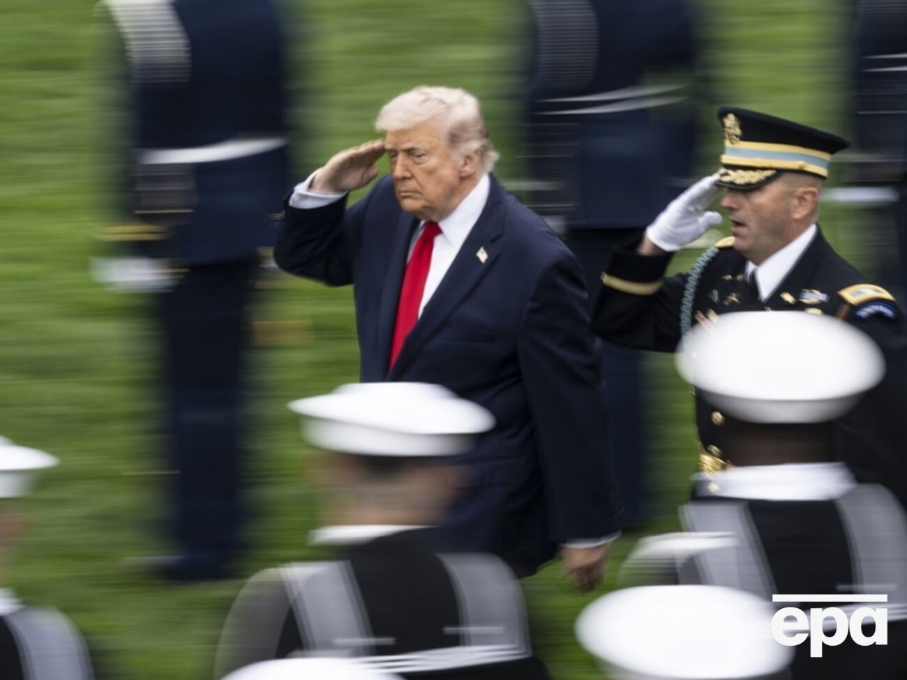 Рейтинг Трампа впав до мінімуму – Reuters