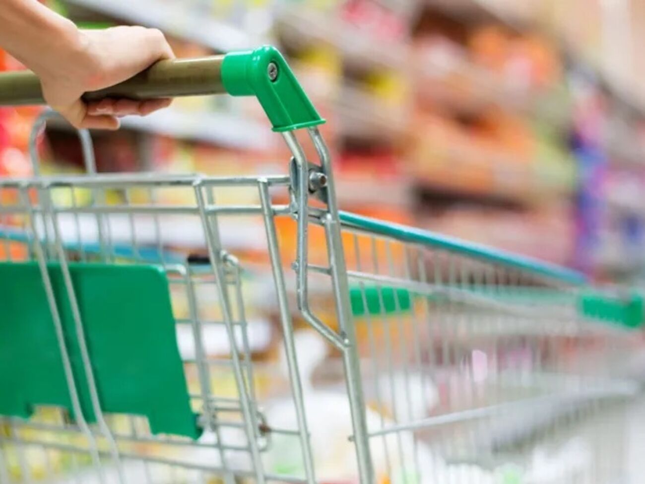 Як відновлюється роздрібна торгівля в Україні. Що відбувається з магазинами і їхнім оснащенням