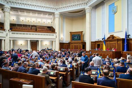 Сотні картин у деклараціях. ЗМІ склали рейтинг нардепів-колекціонерів. Інфографіка