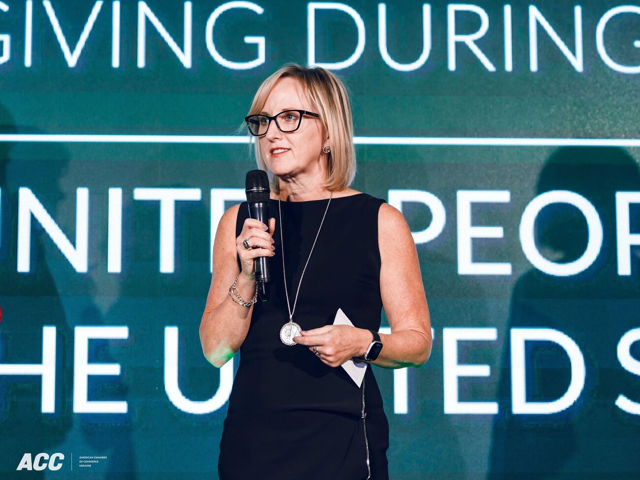 И.о. посла США в Украине подала в отставку из-за Трампа. Ее предшественница ушла по той же причине