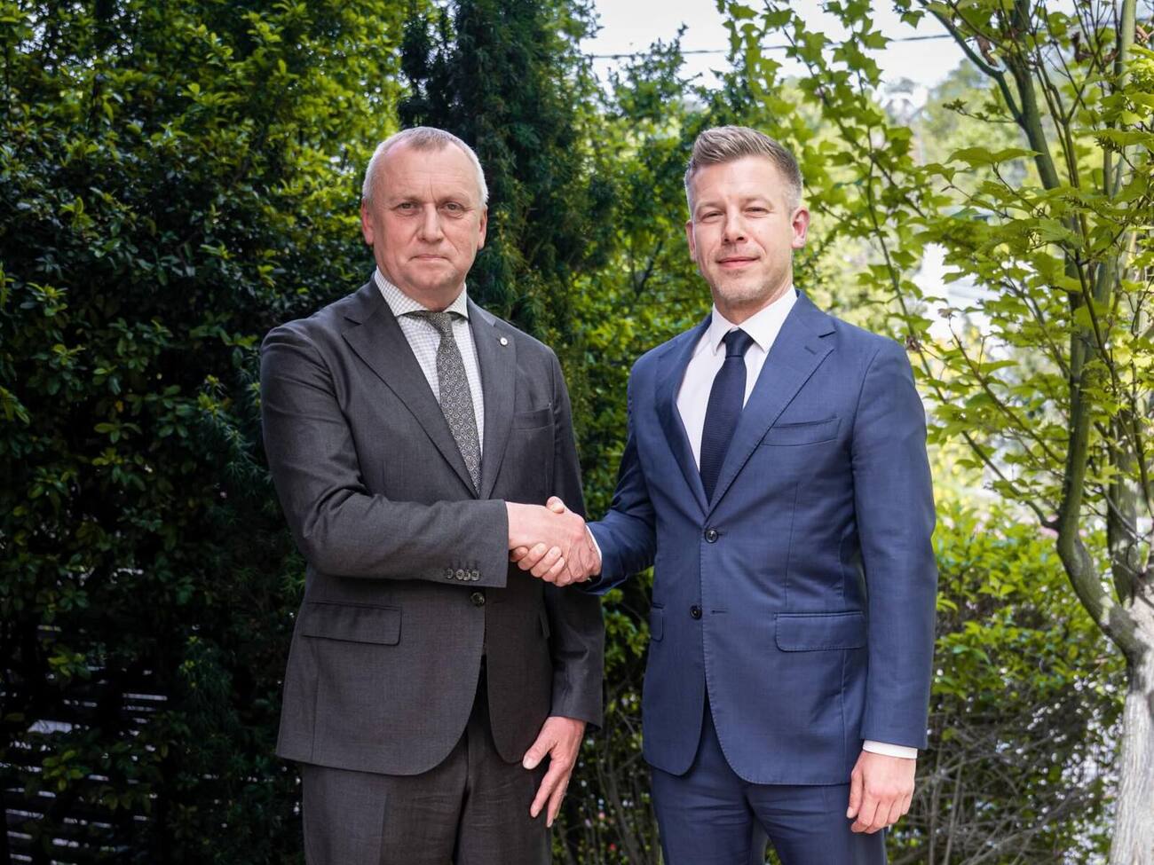 Мадяр запропонував Зеленському зустрітися, щоб закінчити "десятиліття обмежень" угорців