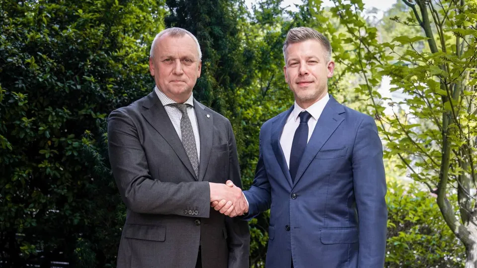 Мадяр запропонував Зеленському зустрітися, щоб закінчити "десятиліття обмежень" угорців