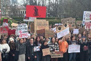 "Епштейн удома". Ректора КНУ Бугрова звільнили після скандалу із секс-відео й суду. Що говорить він сам?