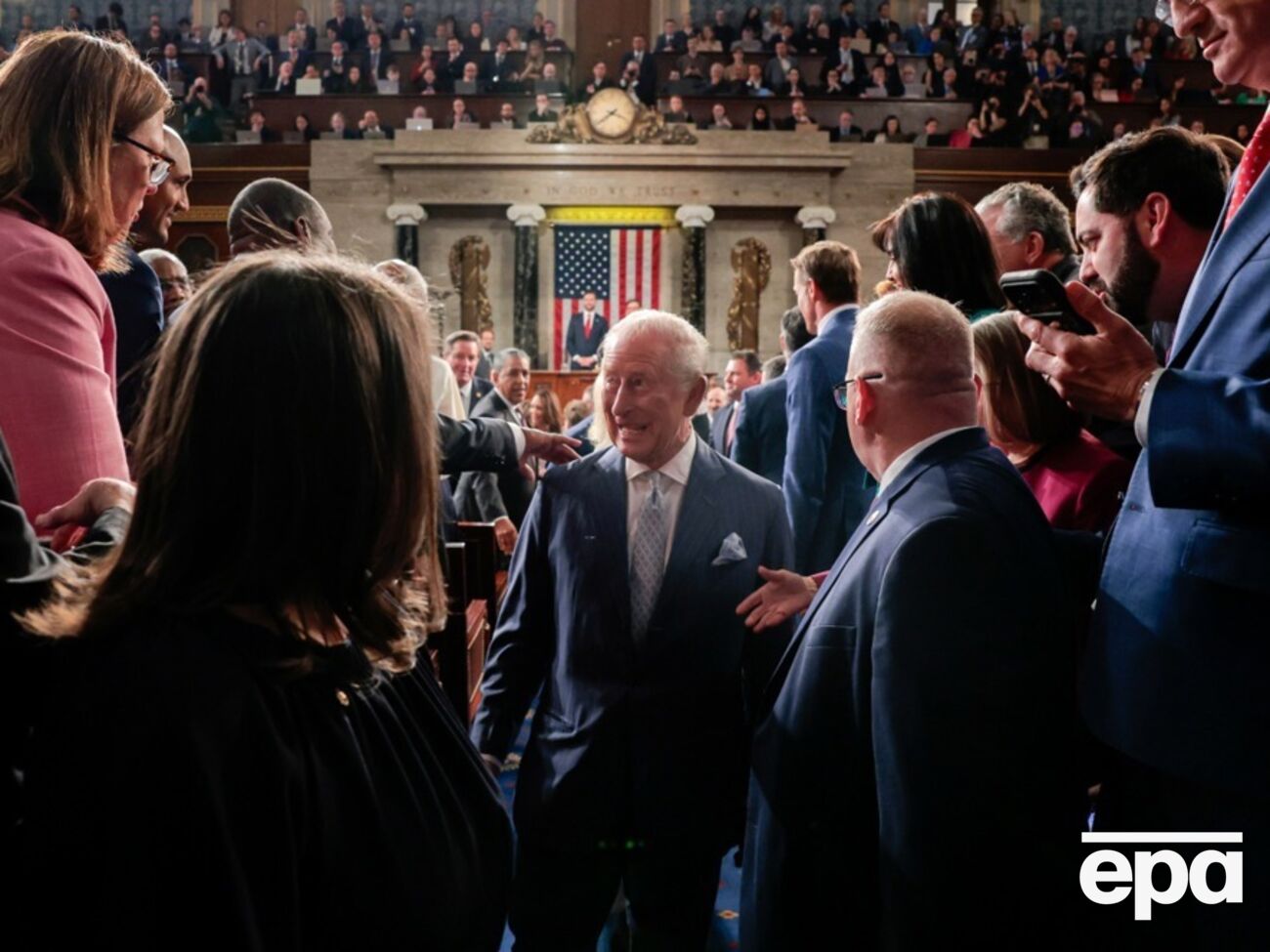 Король Чарльз завуальовано кинув виклик Трампу щодо питань НАТО й України – Politico