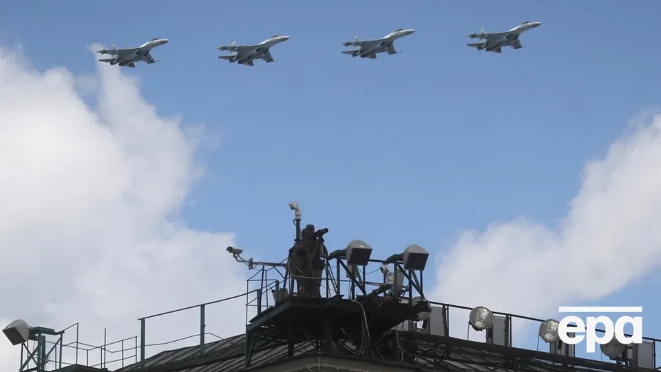 Парад по случаю 9 мая в Москве впервые за 19 лет пройдет без военной техники – "из-за оперативной обстановки"