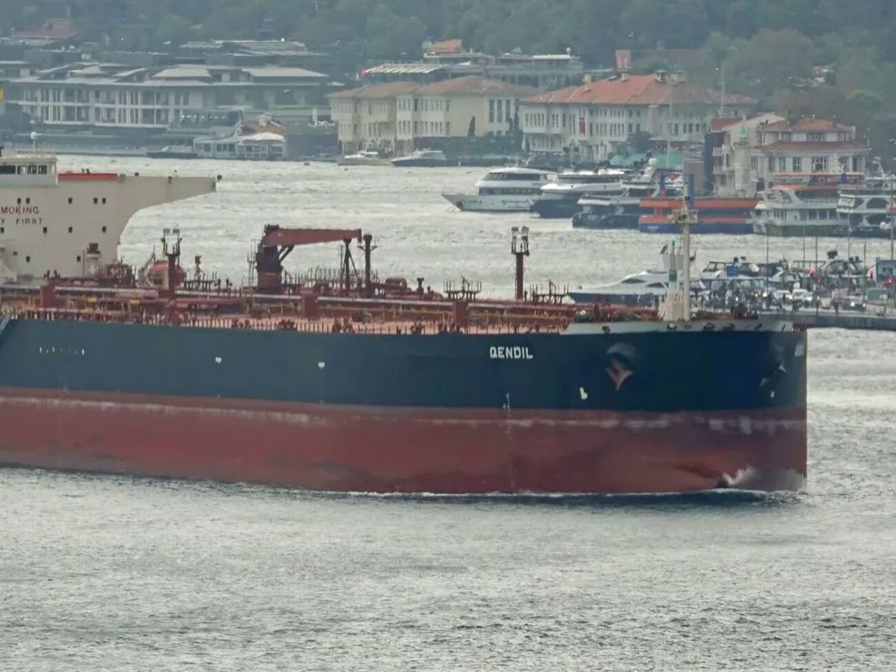 На танкері перебувало приблизно 10 високопосадовців російської розвідки, повідомляє ЗМІ