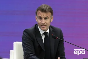 Макрон закликав середні за розміром держави об'єднатися проти гегемонів