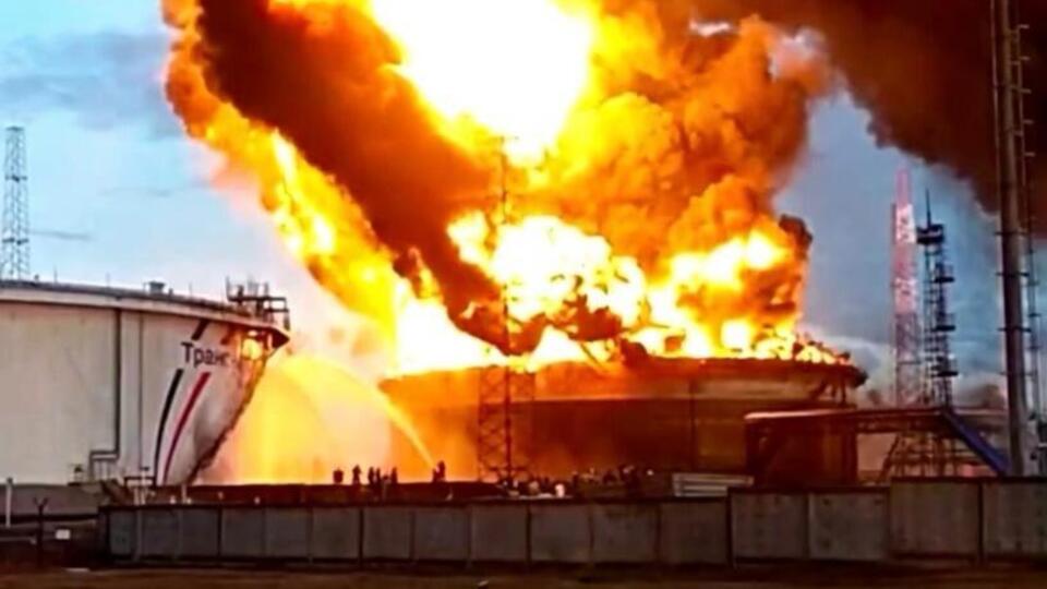 "У Пермі відкрилися ворота до пекла". СБУ вивела з ладу один із найбільших НПЗ Росії
