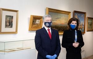 Порошенко провозглашал "Прочь от Москвы!", но задекларировал десятки работ российских художников и ни одного украинского – Гладких