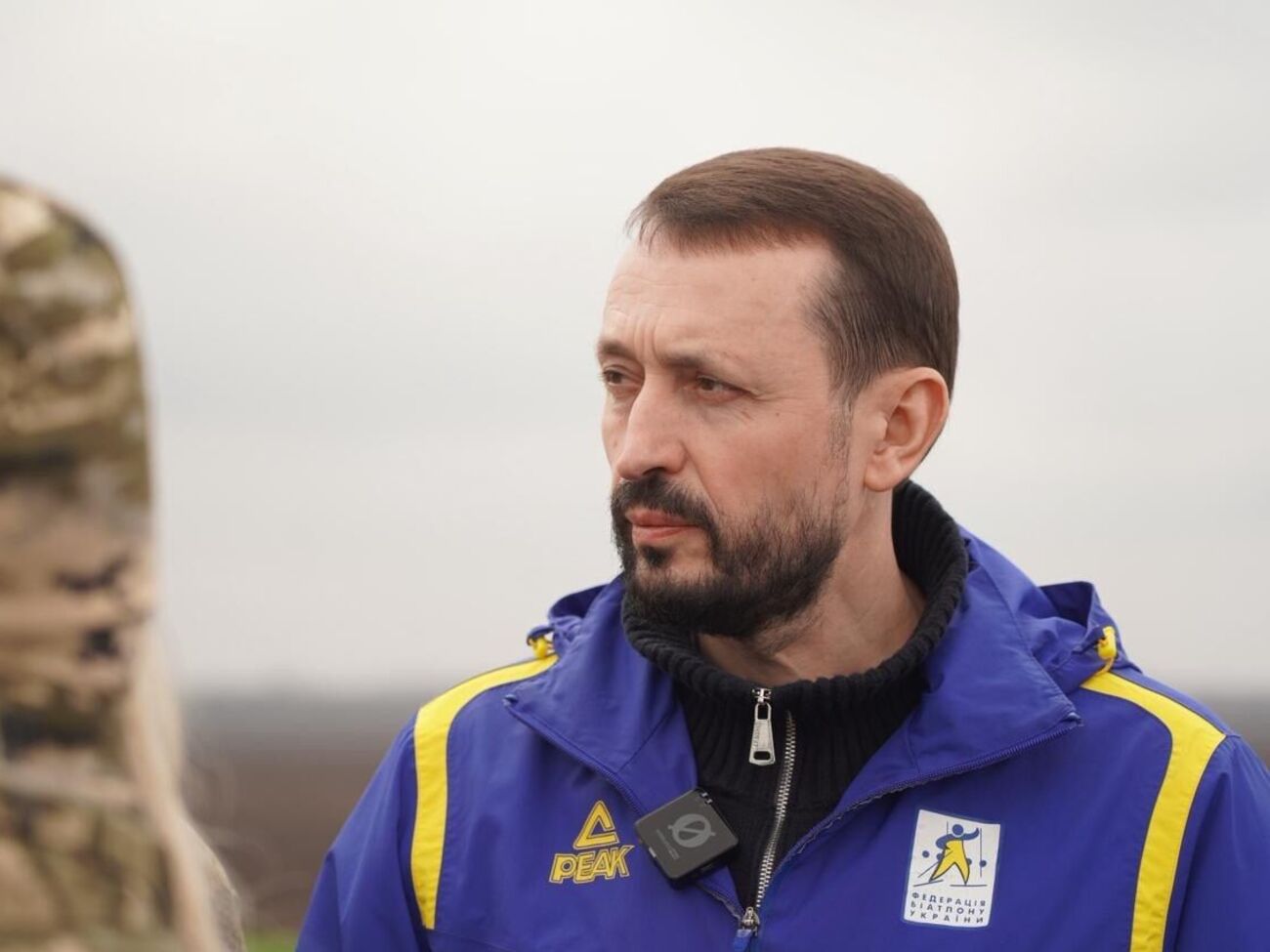 Евакуації, що рятують життя. Фонд "Надія" і Валерій Дубіль передали обладнання евакуаційній місії