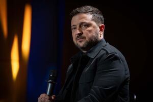 Зеленський підписав закони про продовження мобілізації й воєнного стану в Україні