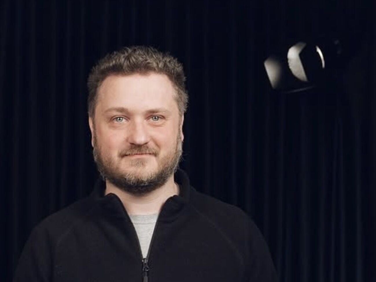 Це намагаються видати за російську послугу. Війну припиняйте, убивці довбані